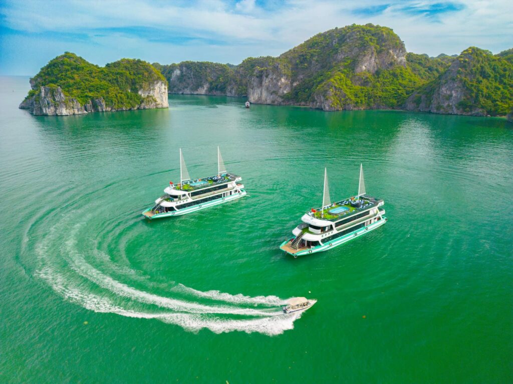 Du thuyền 5 Sao Amethyst Cruise Hạ Long vịnh Di Sản